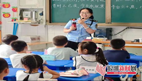 守护学生美好 食 光 共筑舌尖防线 沂水县实验中学开展食品安全进校园宣讲活动