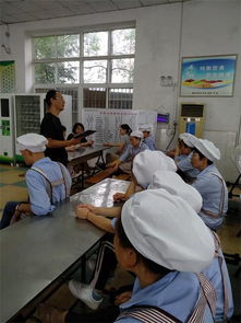 南方中学膳食科开展员工食品安全教育活动