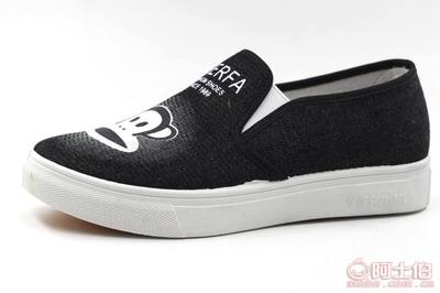 老北京布鞋低价休闲款 女生学生简约时尚之选